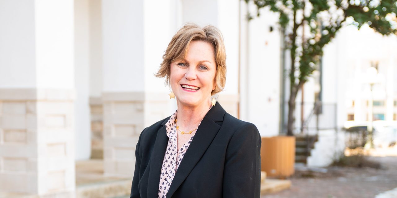 Karen Elliot